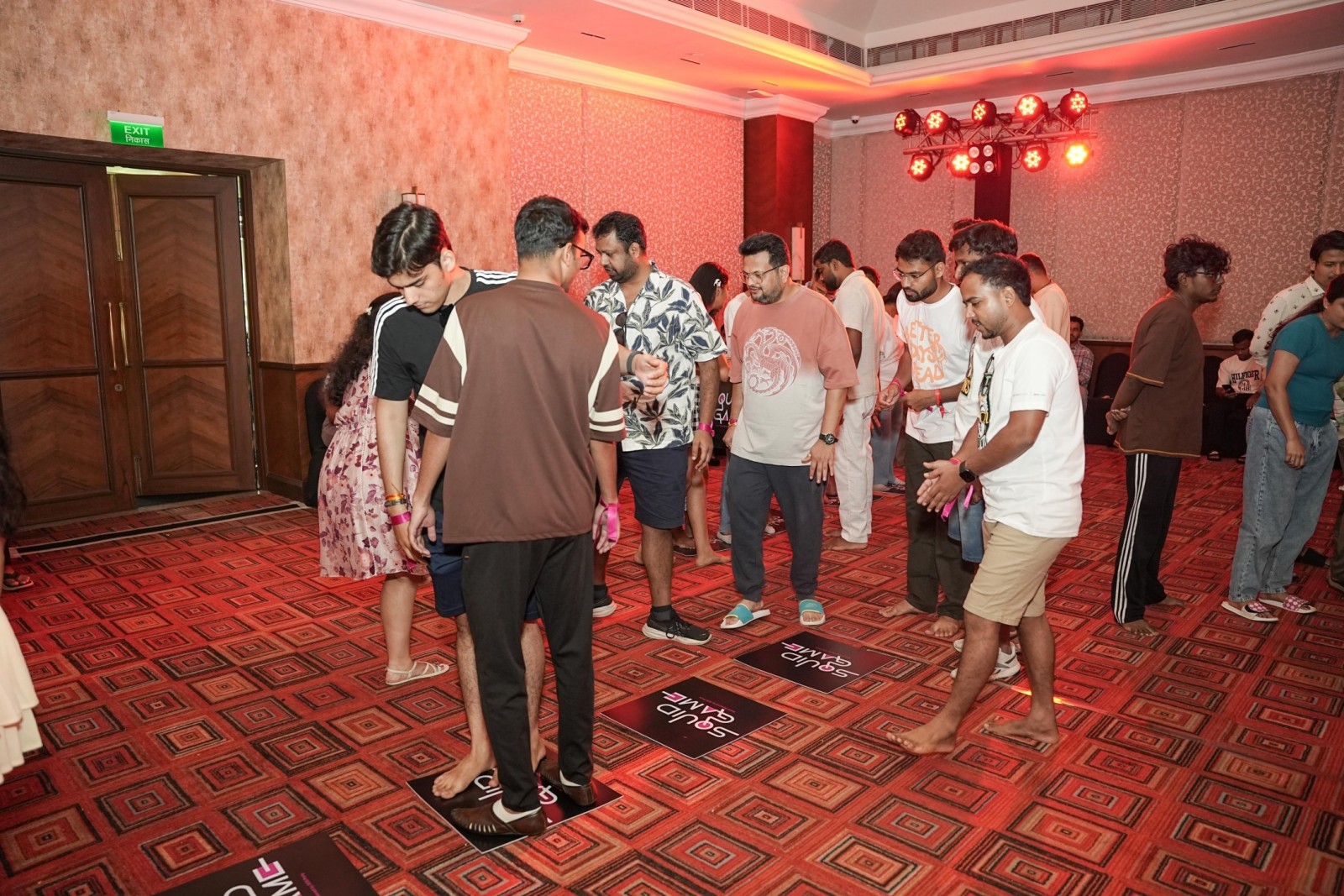 Dynamic corporate team competition
