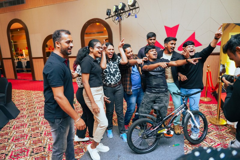 Corporate charity event meets team building - SOS Party makes it impactful. gallery image