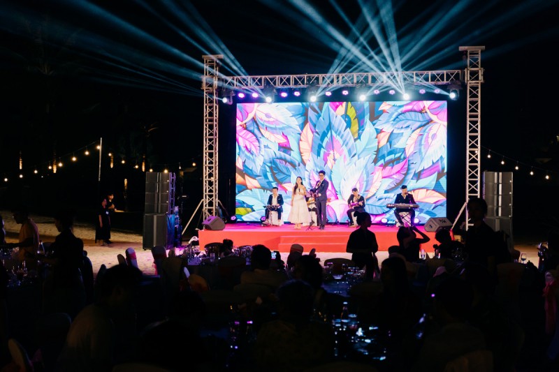 Corporate Beach-side Gala Dinner in Da Nang, Vietnam at Pullman Beach Resort gallery image Corporate Beach-side Gala Dinner in Da Nang, Vietnam at Pullman Beach Resort gallery image