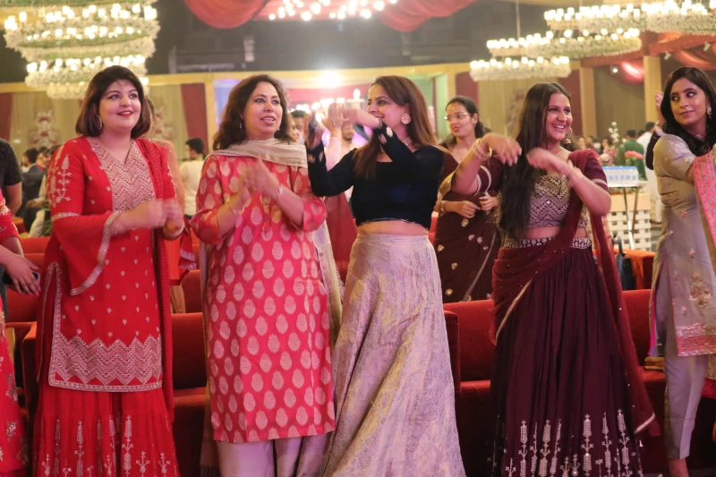 Creative Diwali decoration ideas and artists for your corporate event by SOS Party. gallery image