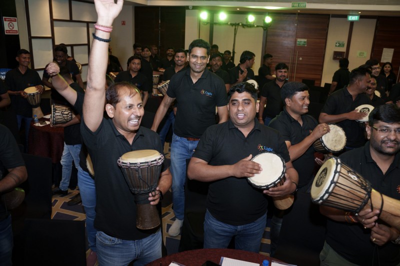 Hyderabad Corporate Team Building: Engaging Drum Jam by SOS Party gallery image