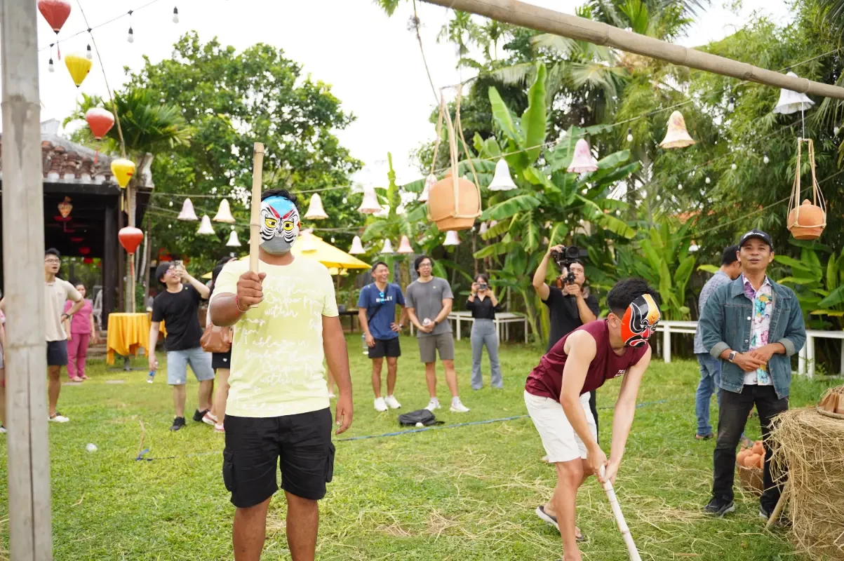 Cultural Experience in Vietnam | SOS Party gallery image