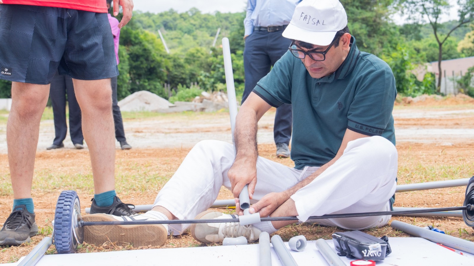 F1 Team Building Activity - Build and Race Cars gallery image