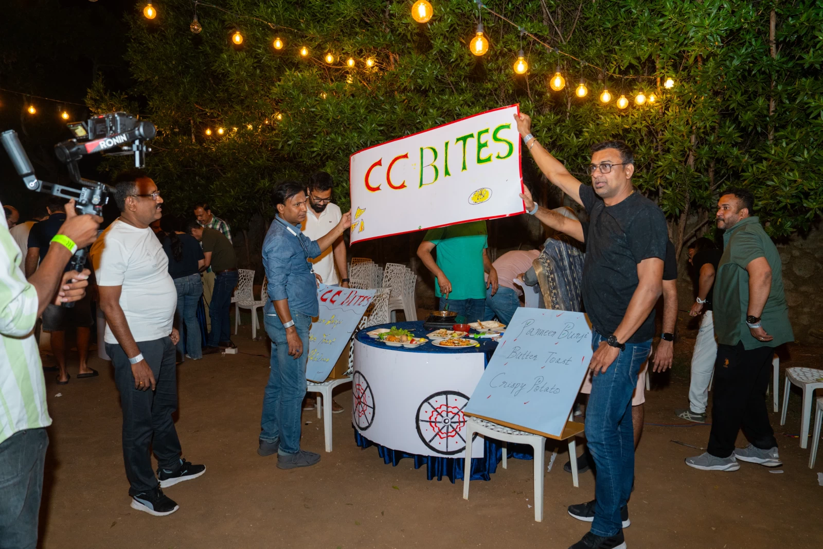 Food Truck Team Building Activity by SOS Party - Culinary Activity for Corporates gallery image