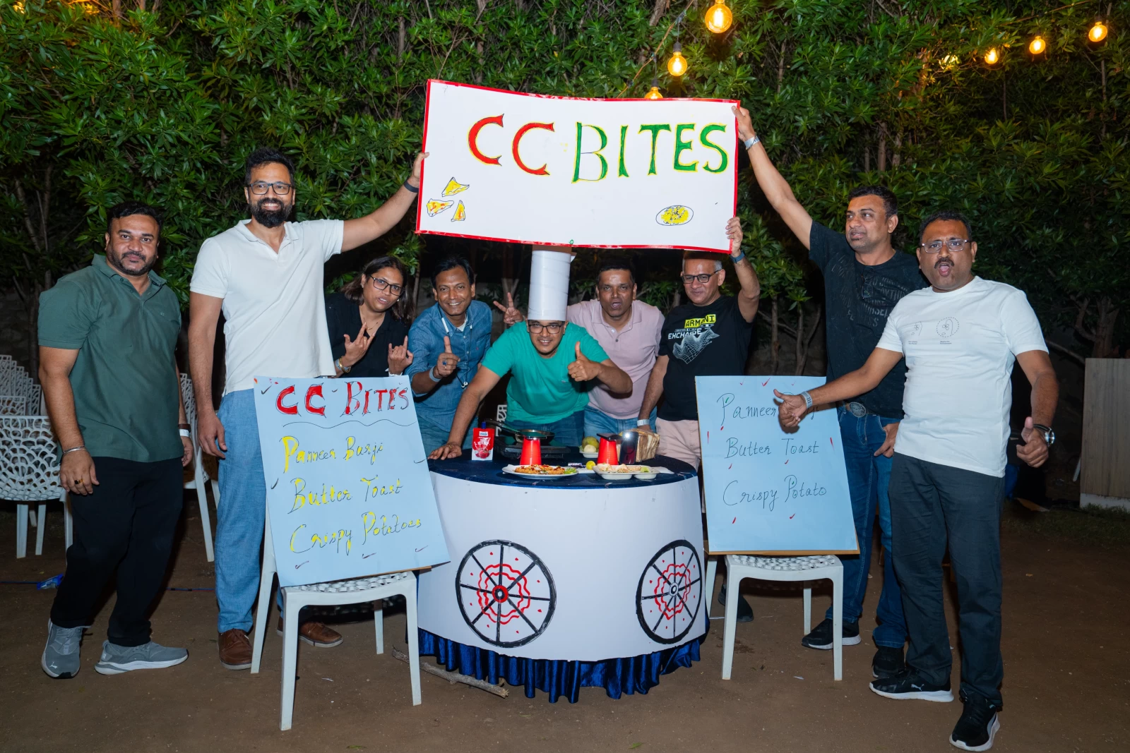 Food Truck Team Building Activity by SOS Party - Culinary Activity for Corporates gallery image