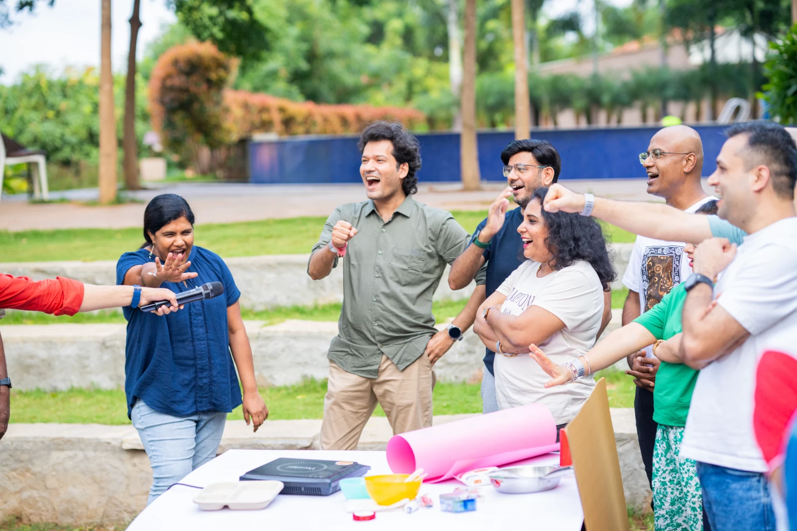 Food Truck Team Building Activity by SOS Party - Culinary Activity for Corporates gallery image