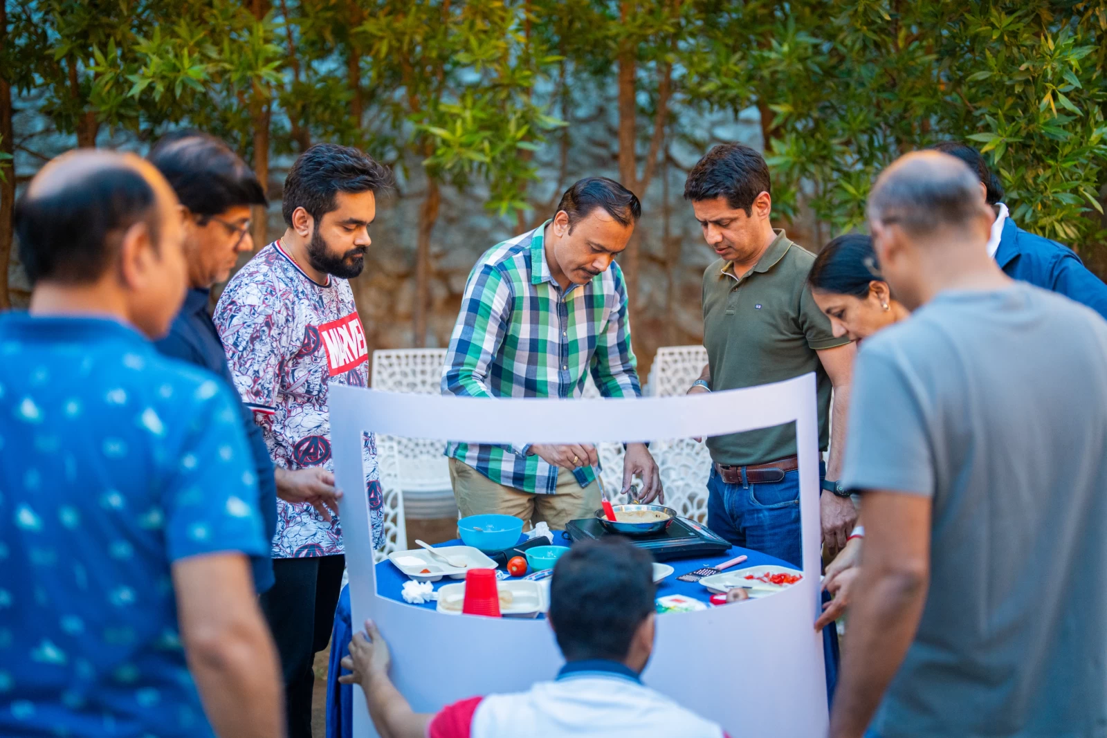 Food Truck Team Building Activity by SOS Party - Culinary Activity for Corporates gallery image