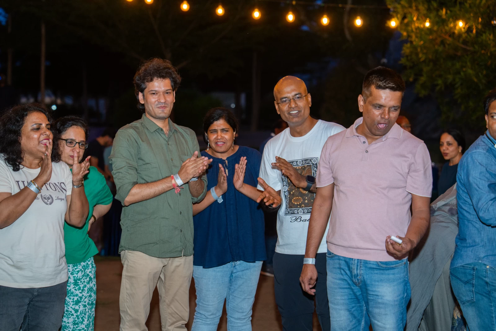 Food Truck Team Building Activity by SOS Party - Culinary Activity for Corporates gallery image