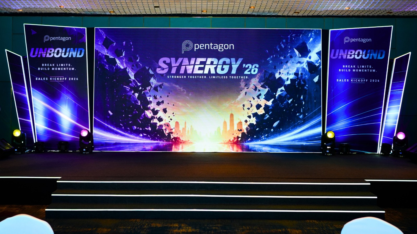 Unbound Event Theme | Corporate Offsite & Sales Kickoff Theme image gallery