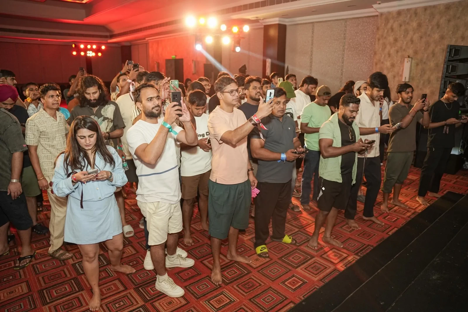 Immersive corporate team challenge
